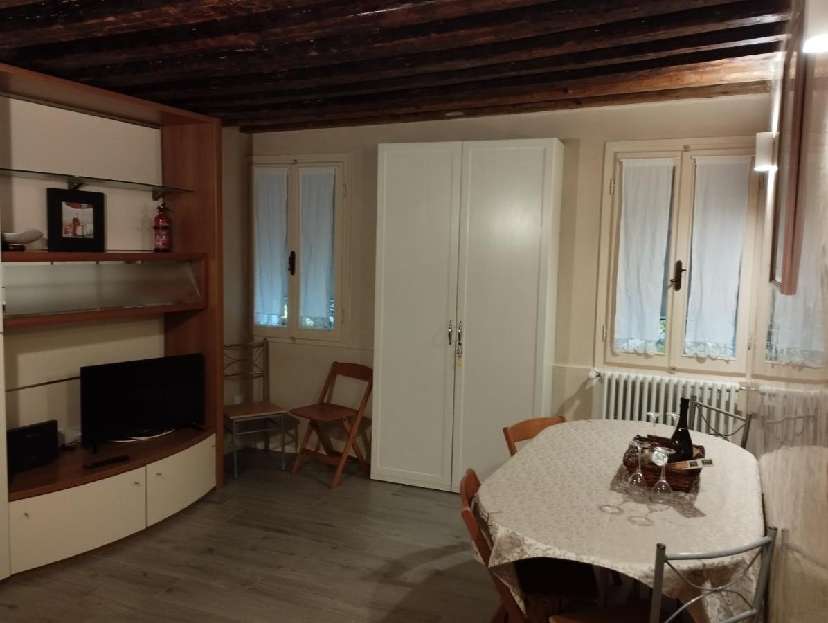 Ca Lirica Apartment Venesia Bagian luar foto