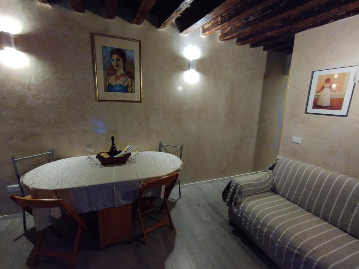 Ca Lirica Apartment Venesia Bagian luar foto