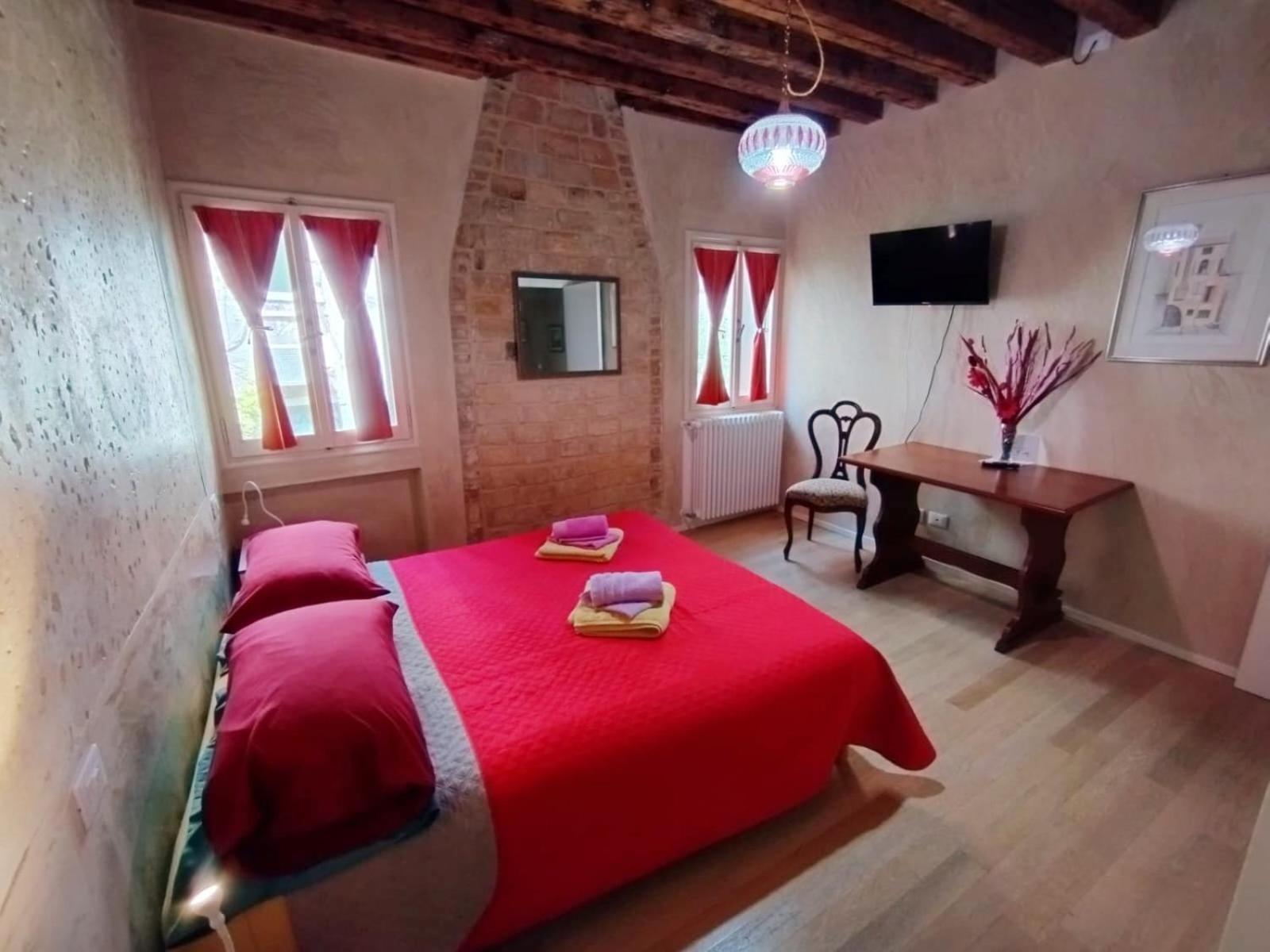 Ca Lirica Apartment Venesia Bagian luar foto